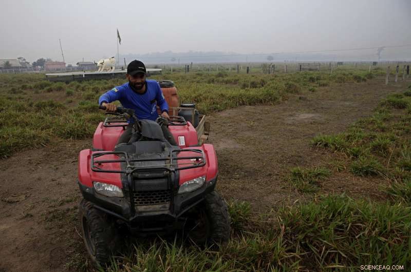 Brazilian Firefighters Battle Smoke‑Shrouded Amazon Fires