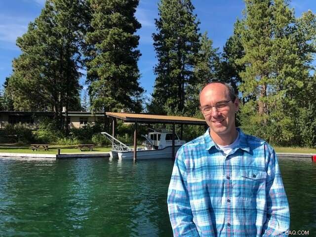 Scientists Resolve Mystery of Ocean Iron Levels