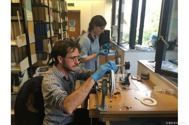 Vintage Film Reveals Accelerated Melting of Thwaites Glacier Ice Shelf