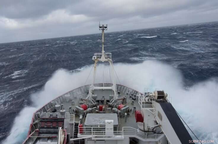 Declining Dense Antarctic Water Flux to the Atlantic Ocean