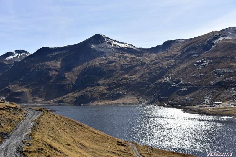 Melting Glaciers Threaten Water Supply for the World’s Highest Capital