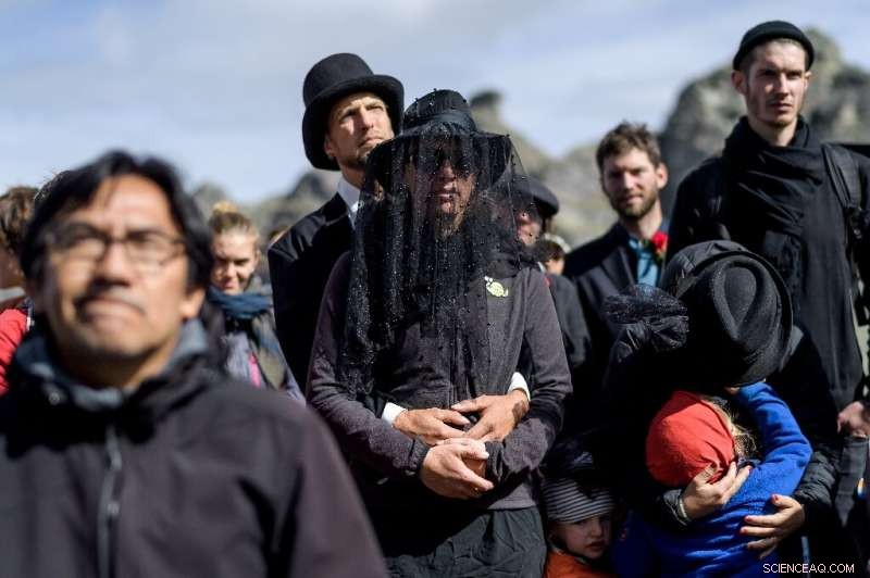 Swiss Raise Awareness with Vigil for Vanishing Glacier
