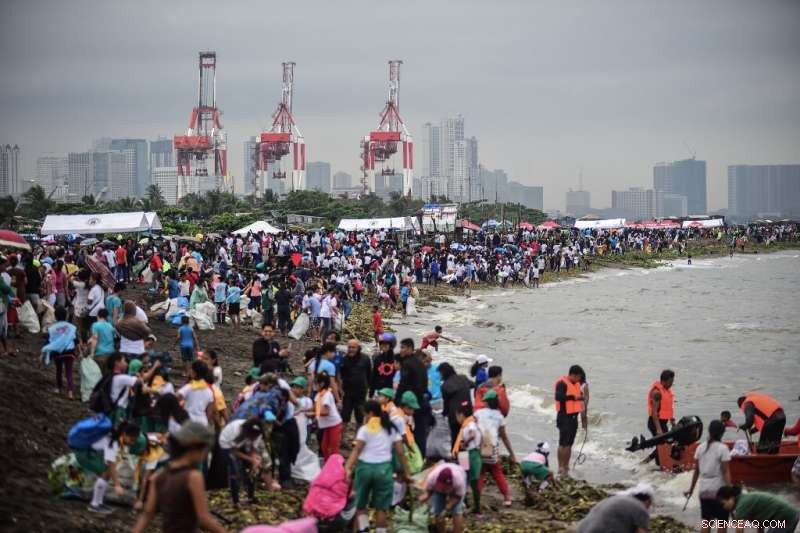 Global Volunteers Unite to Remove Plastic from World’s Beaches on World Cleanup Day