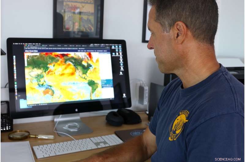 Hawaii at Risk: Marine Heat Wave Forecasts Another Coral Bleaching Event