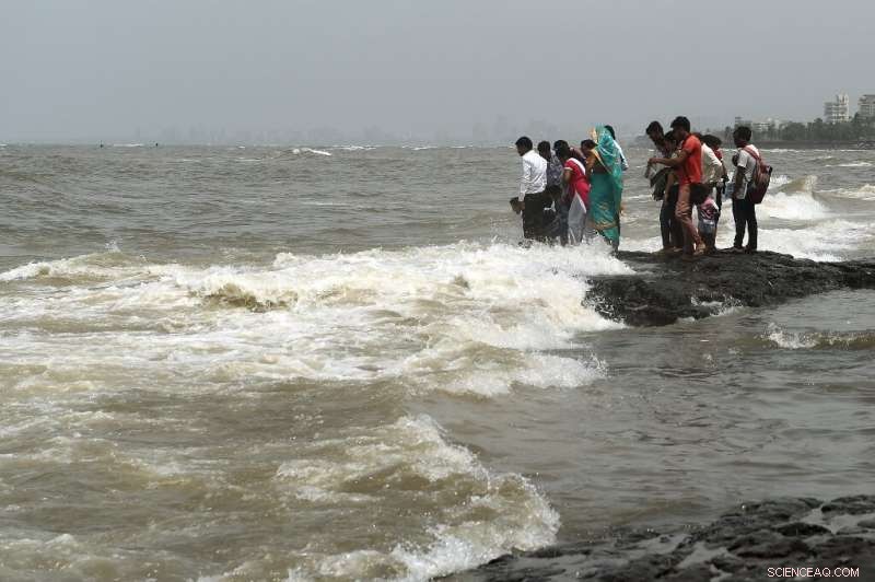 Mumbai Braces for Rising Sea Levels: Homes and Lives in Danger