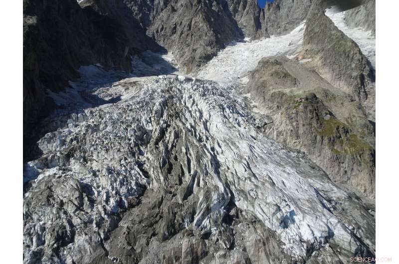 Advanced Radar Monitors the Volatile Mont Blanc Glacier for Early Warning