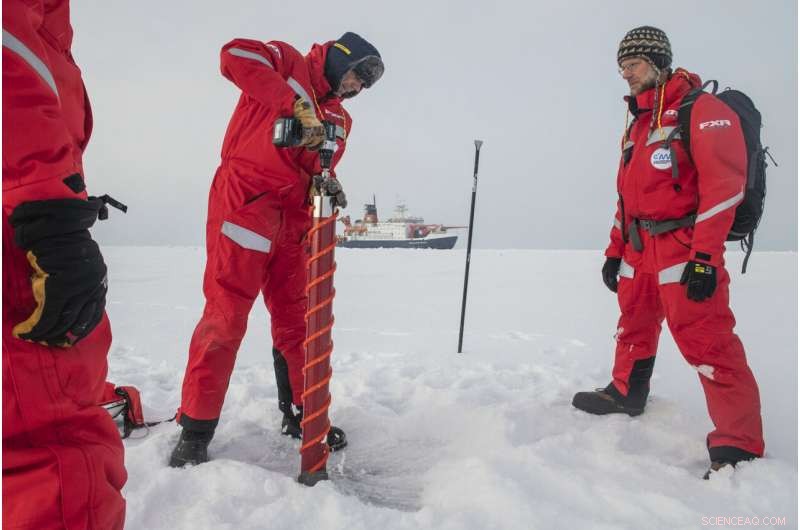 Scientists Establish Arctic Ice Camp for MOSAiC Expedition