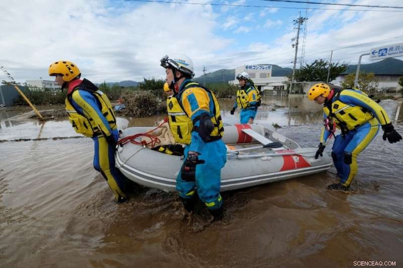 58 Killed; Rescue Teams Conduct 24-Hour Search for Missing After Japan Typhoon