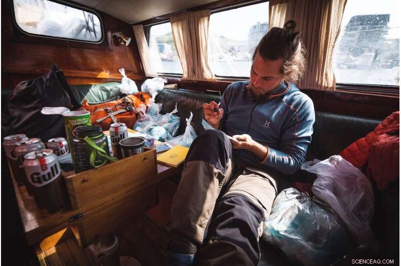 Unveiling the Path of Microplastics Across the Arctic