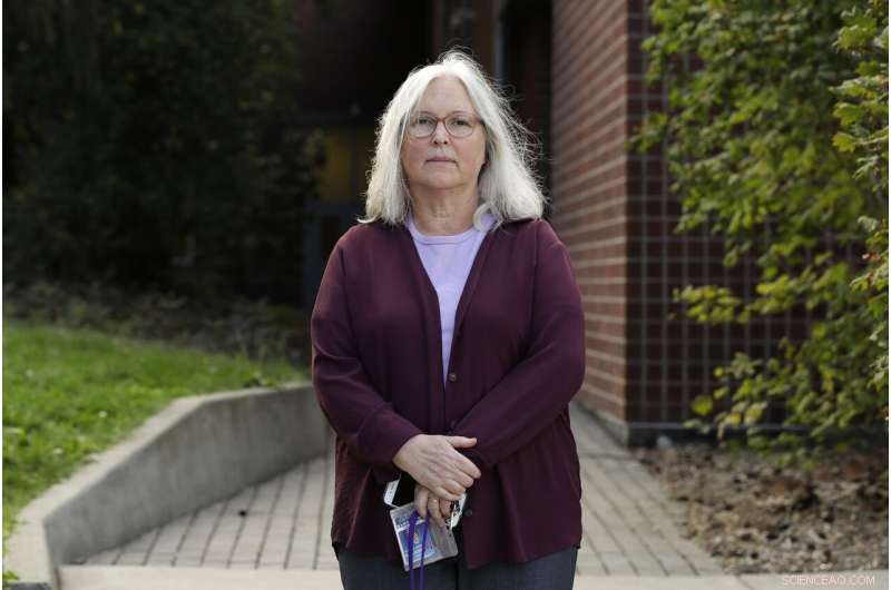 Persistent PCB Contamination in Schools: Why EPA and Lawmakers Have Been Unresponsive