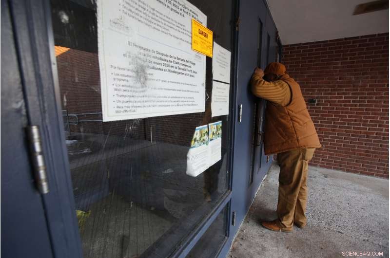 Persistent PCB Contamination in Schools: Why EPA and Lawmakers Have Been Unresponsive