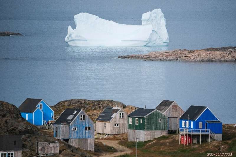 Eastern Greenland Grapples with Development Dilemma Amid Tourism Surge