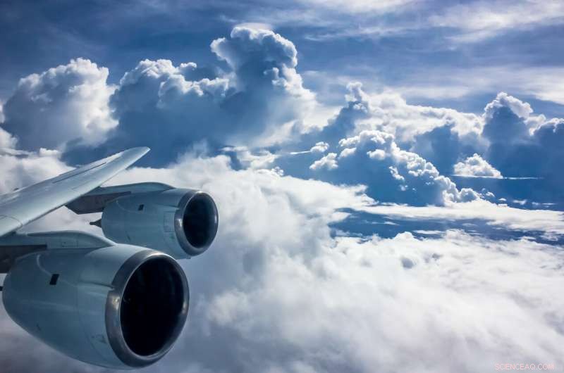 Tiny Particles Illuminate Tropical Clouds