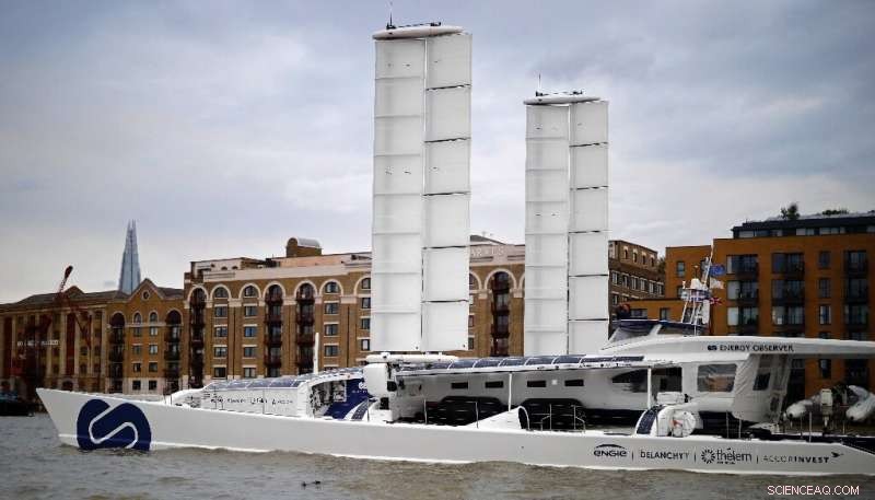 Shipping Companies Navigate a Sustainable Future with Hydrogen-Powered Innovation