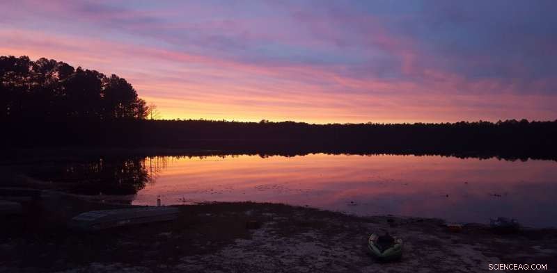 Evidence Links 12,800-Year-Old Extraterrestrial Impact to Earth s Sudden Climate Shift