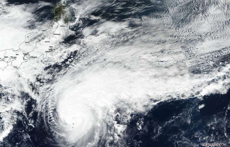 NASA‑NOAA Satellite Reveals Wind Shear Influencing Typhoon Bualoi’s Transformation