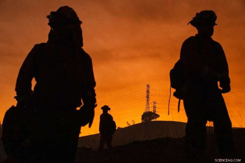 California Wildfire Intensifies as Winds Fan Flames Near Santa Rosa