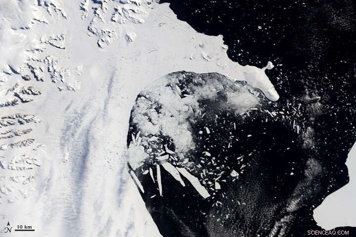 How Antarctic Meltwater Ponds Threaten Ice Shelves and Raise Sea Levels