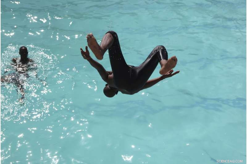 South Africa Enforces Water Restrictions as Reservoir Levels Decline