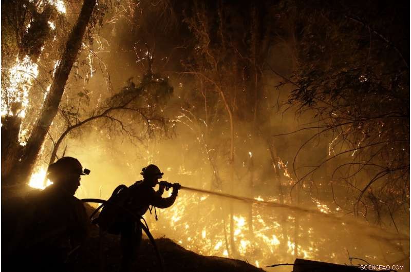Firefighters Confront Final Stubborn Blaze in Southern California