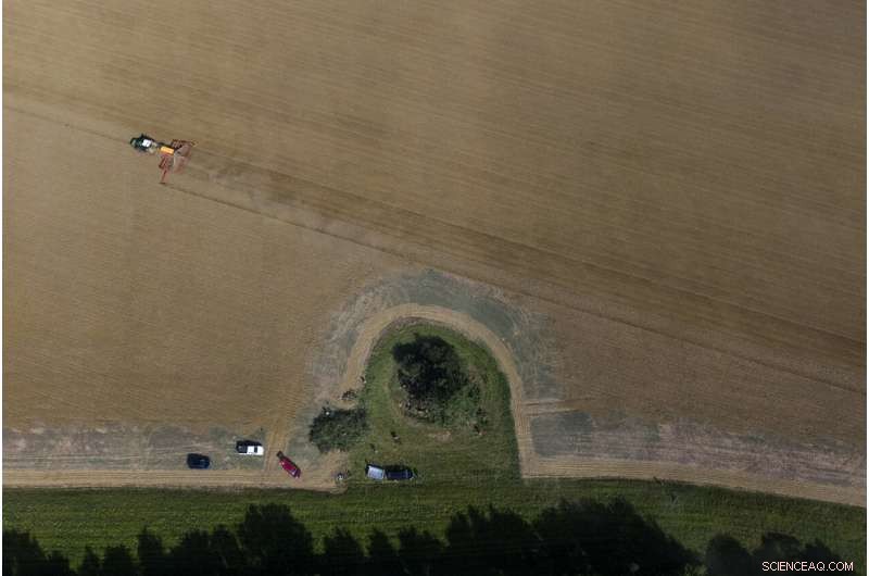 Reviving the World s Buried Wetlands: A Global Restoration Initiative