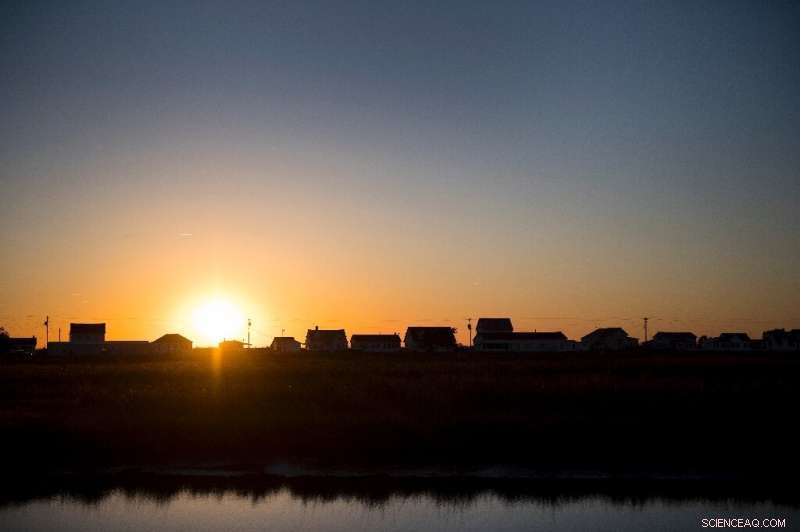 EU Climate Service Reports Record-High October Temperatures – A Global Hottest Month