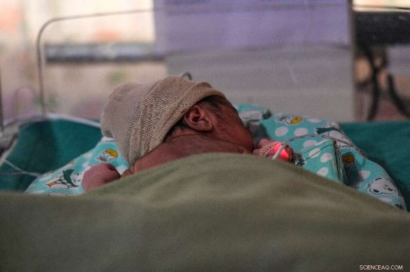 Delhi Mothers-to-be Alarmed by Smog, Worrying About Unborn Children s Health