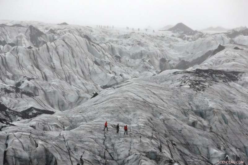 Icelandic Students Witness the Alarming Retreat of the Solheimajokull Glacier