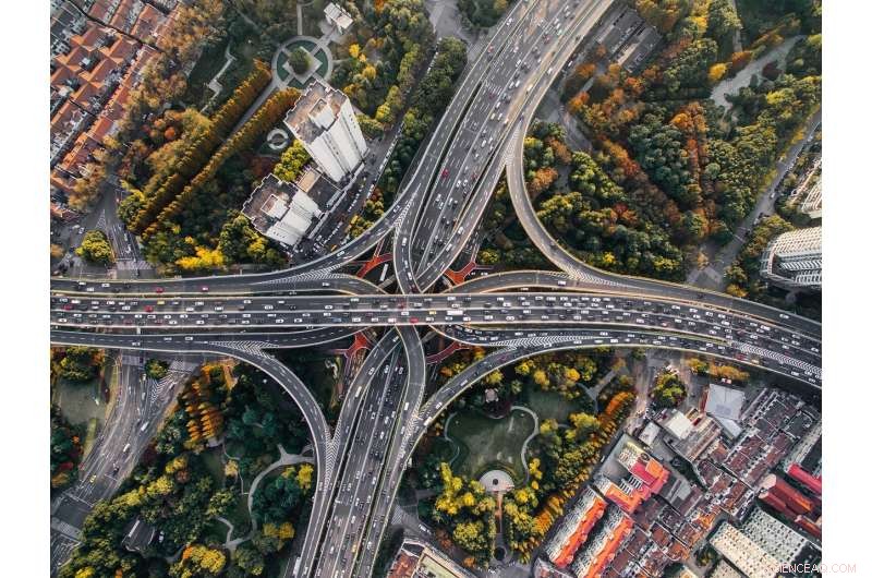 Netherlands Lowers Highway Speed Limits to Reduce Nitrogen Oxide Emissions