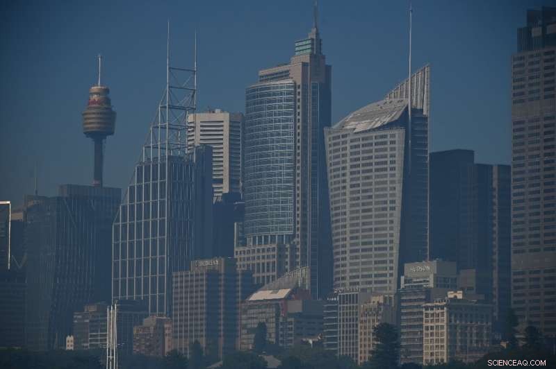 Sydney Covered in Smoke Haze Amid Rising Bushfire Threat