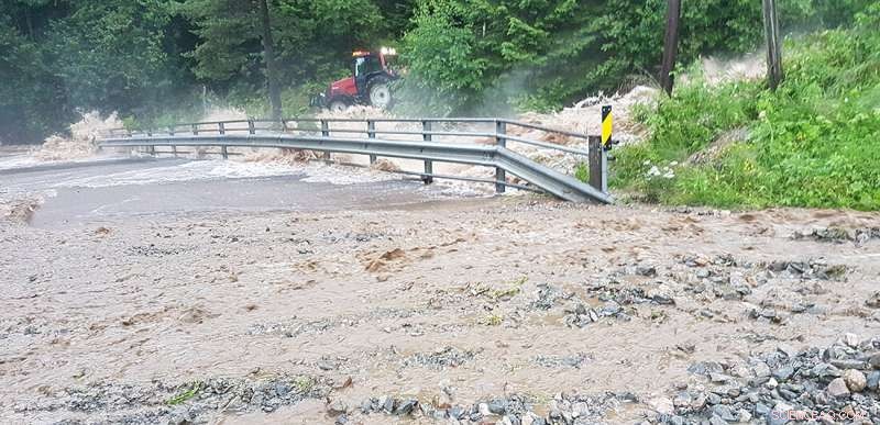 Leveraging Video Simulations to Mitigate Flood Damage