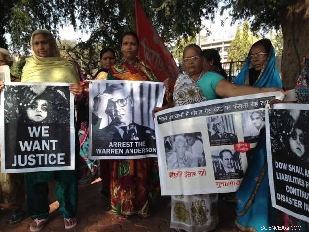Bhopal Gas Tragedy: A Survivor s Story of Environmental Injustice