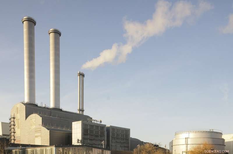 UN Climate Talks Set Stage for Global Carbon Market