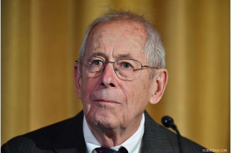 Nobel Laureate Urges Humanity to Face Climate Change—No Escape from Earth