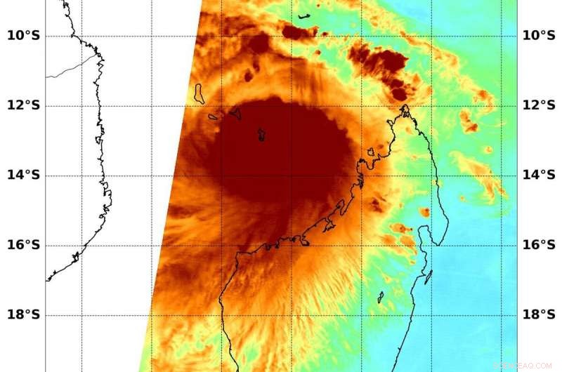 NASA Analyzes Water Vapor Concentrations in Tropical Cyclone Belna