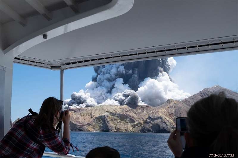 New Zealand Volcano Eruption Claims One Life, Strands Tourists on White Island