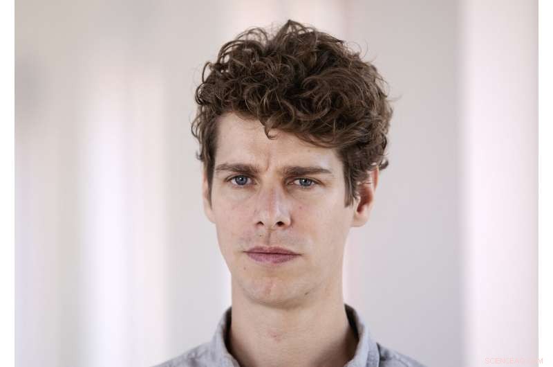 Do You Overestimate Your Eco‑Friendliness? New Study Reveals a Common Bias