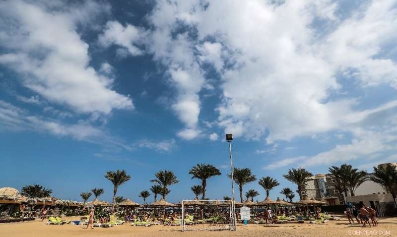 Egyptian Beach Resorts Lead the Fight Against Global Plastic Waste