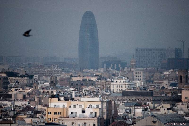 Barcelona Enforces Ban on Older, High-Emission Vehicles to Improve Air Quality