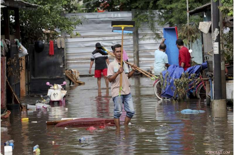 Jakarta Suffers 60 Fatalities in Landslides and Flash Floods
