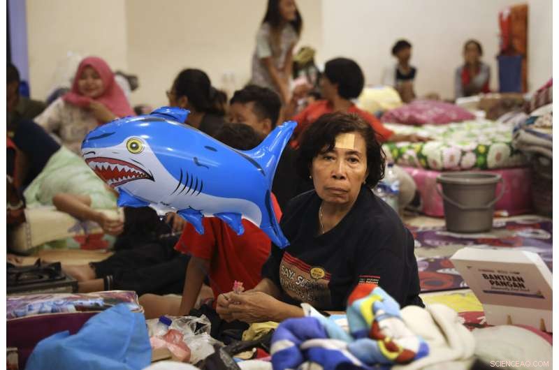 Jakarta Suffers 60 Fatalities in Landslides and Flash Floods