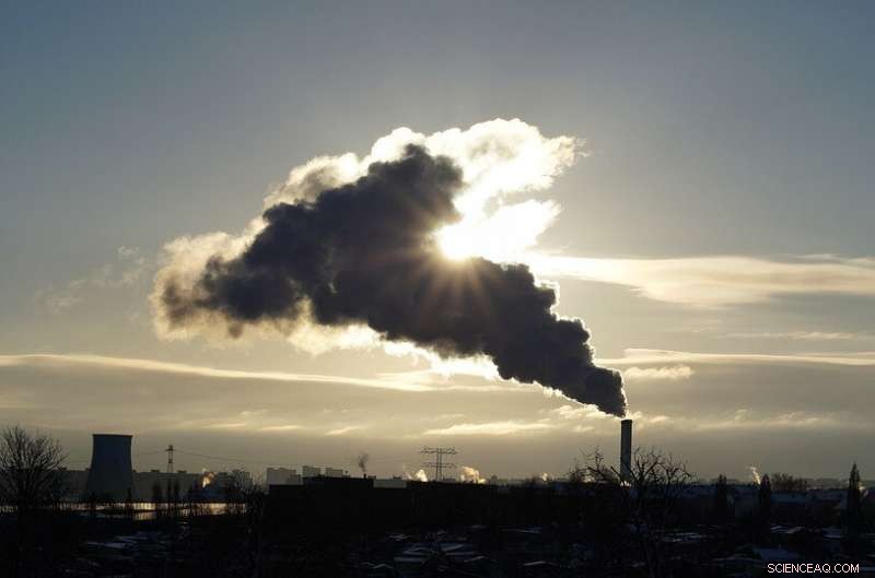 Reducing Ozone Precursors: Policies That Save Lives and Boost Crop Yields