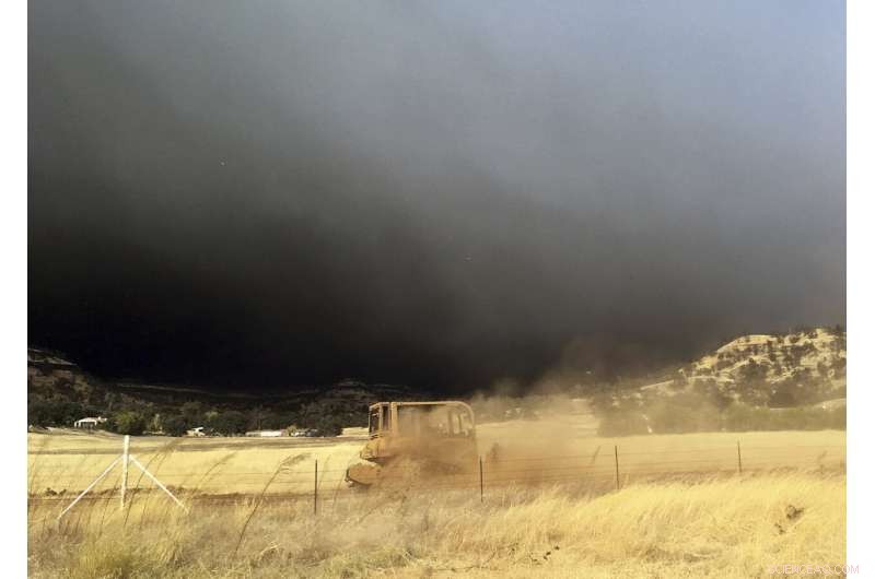 Rising Wildfires Intensify Smoke, Heightening Health Concerns