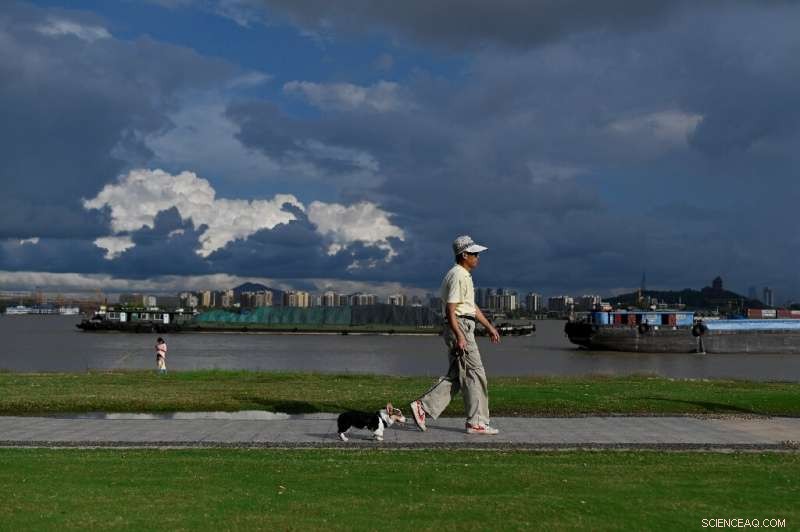 Asia s Great Rivers Threatened: Climate Crisis and Pollution Endanger Billions