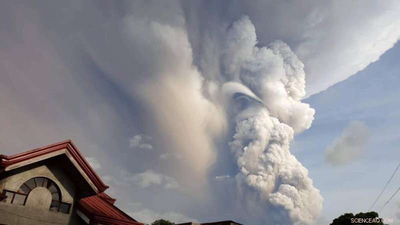 Taal Volcano Erupts Near Manila, Forcing Villagers to Evacuate and Airports to Close