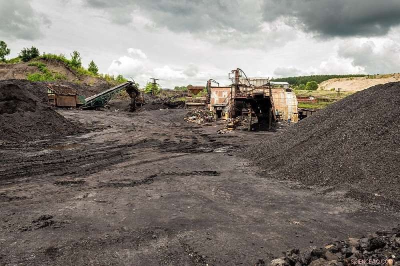 EU Advances Just Transition, but Faces Fossil Fuel Hurdles