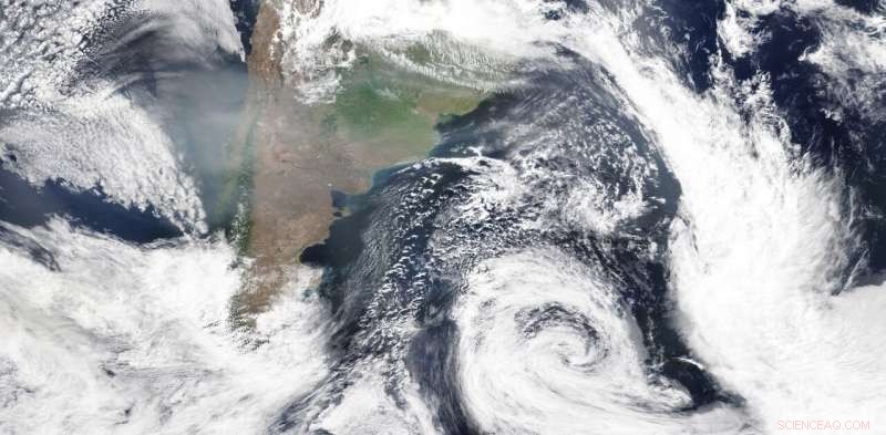 Climate Risks Pose Financial Crises – Central Banks Alone Can t Fix It