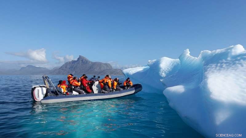 Ocean Currents Accelerate Glacier Melting, Threatening Greenland Ice Sheet