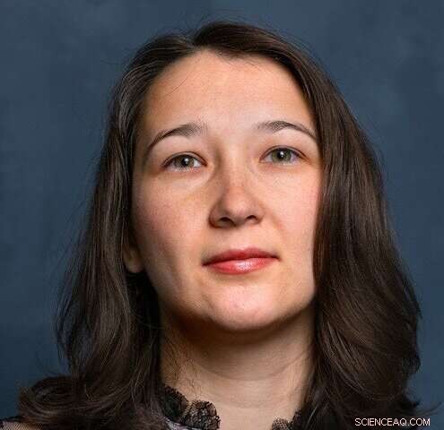 Expanding Grocery Stores Reduces Food Waste and Lowers Carbon Emissions