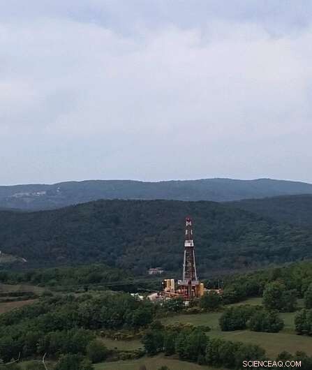 Geothermal Breakthrough: Drilling a 3,000‑Meter Deep Well